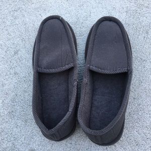MENS SLIPPERS